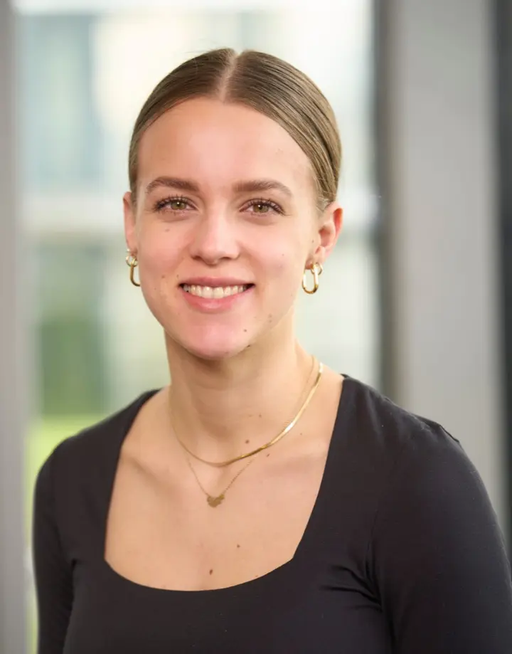 Rosalie Weide