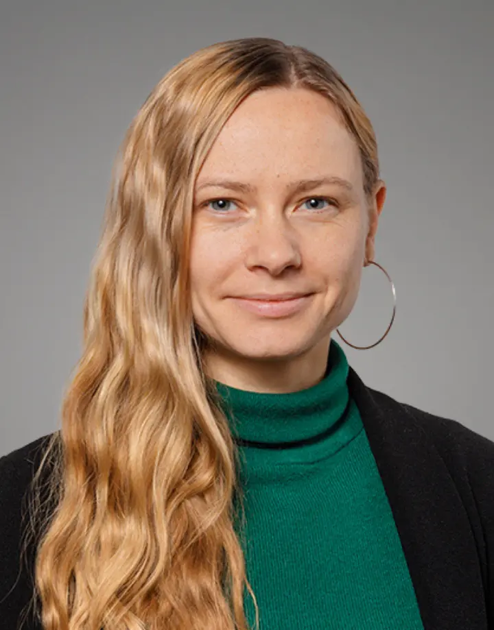  Alina Heeg