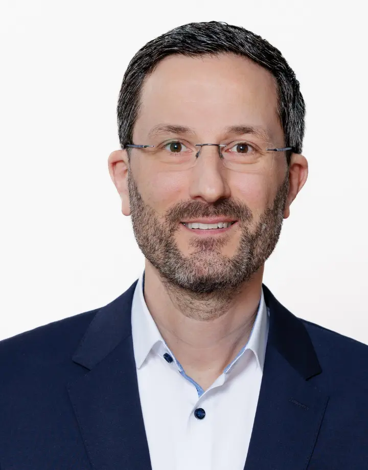 Dr.