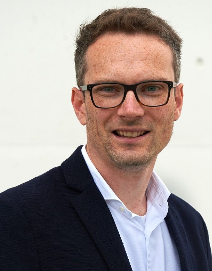 Sven Knapp